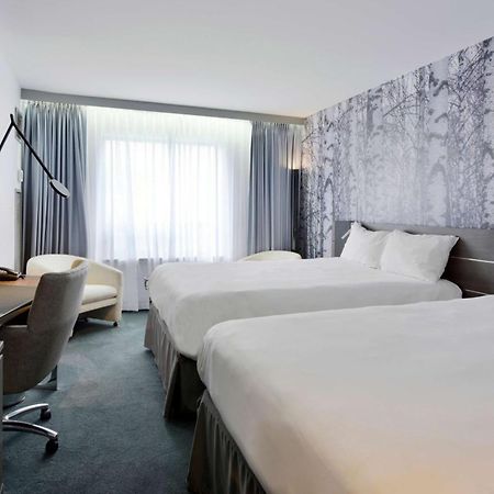 Doubletree By Hilton Ottawa Downtown Ξενοδοχείο Εξωτερικό φωτογραφία