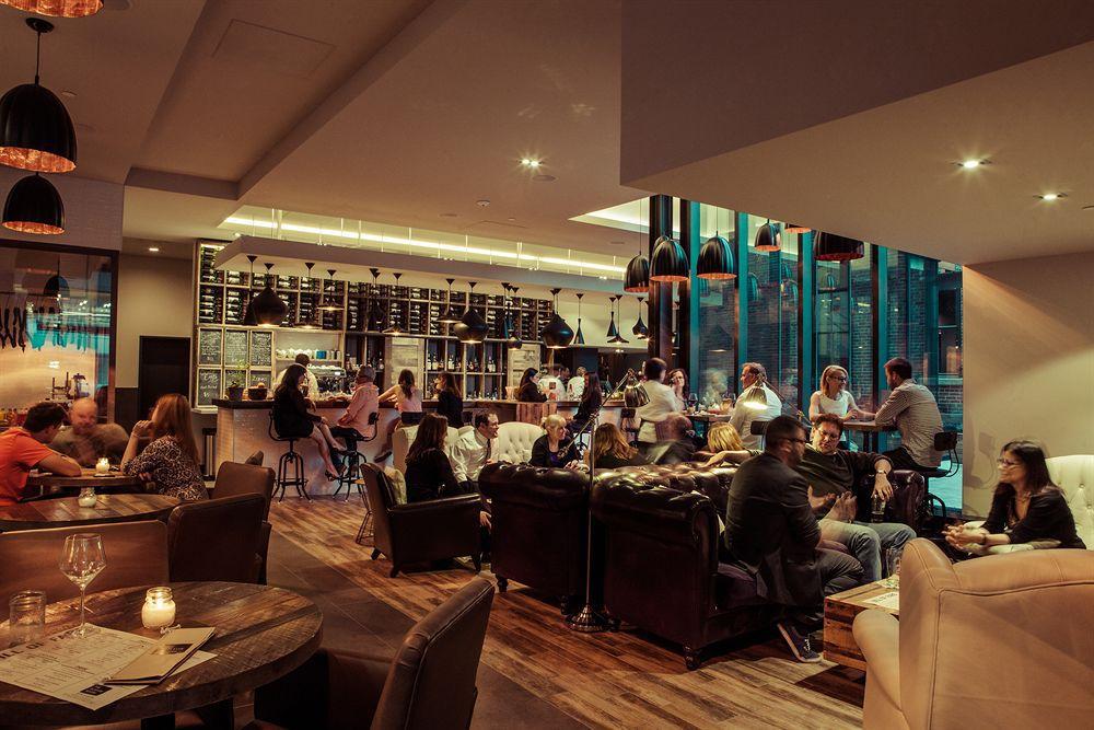 Doubletree By Hilton Ottawa Downtown Ξενοδοχείο Εξωτερικό φωτογραφία