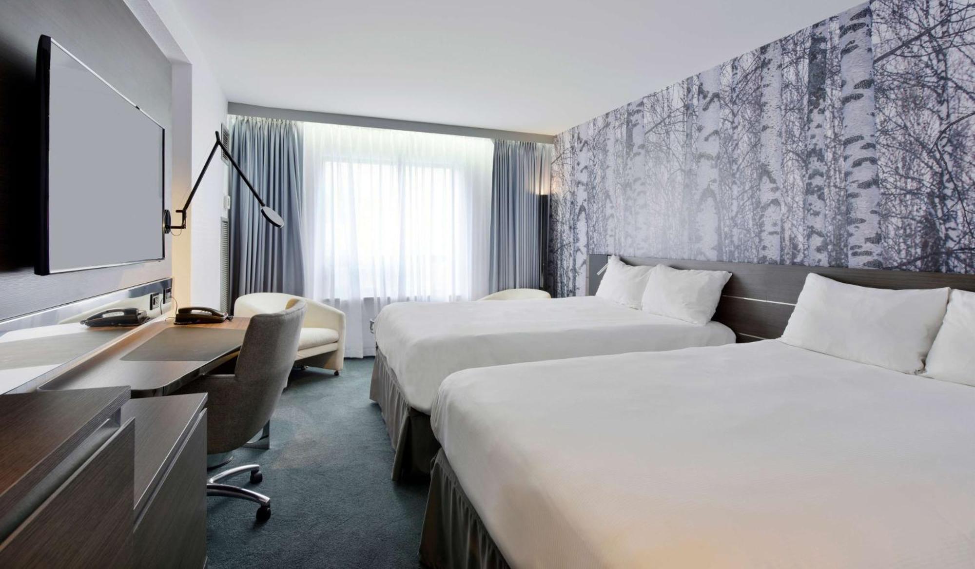 Doubletree By Hilton Ottawa Downtown Ξενοδοχείο Εξωτερικό φωτογραφία