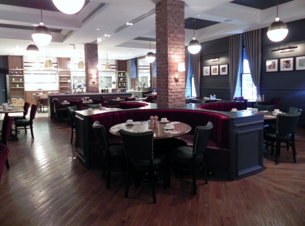 Doubletree By Hilton Ottawa Downtown Ξενοδοχείο Εξωτερικό φωτογραφία