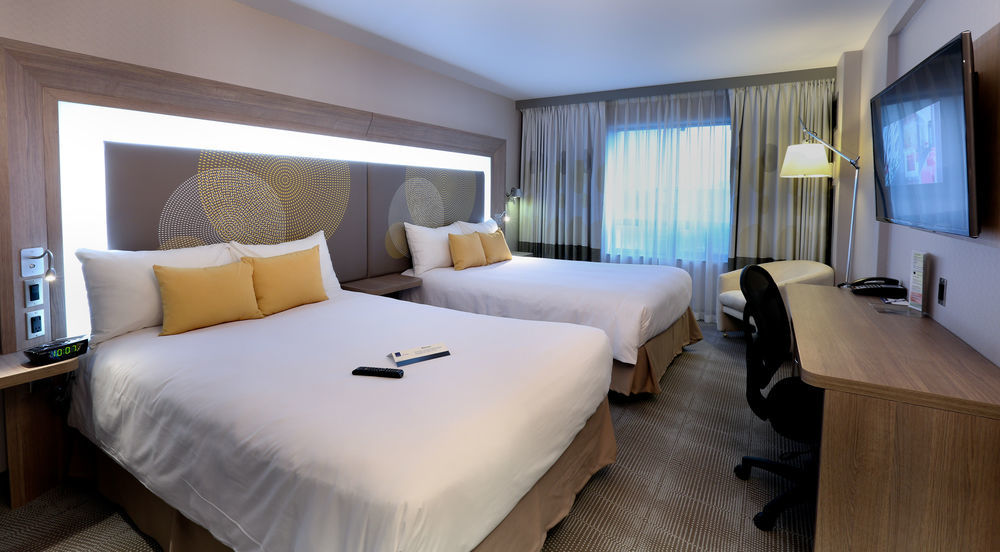 Doubletree By Hilton Ottawa Downtown Ξενοδοχείο Εξωτερικό φωτογραφία